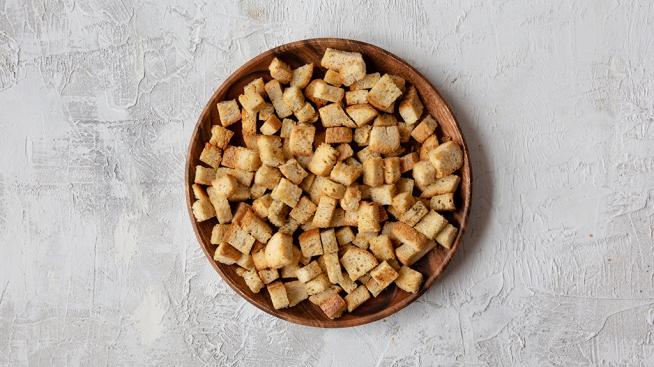 Image https://www.naturalgrocers.com/sites/default/files/styles/search_card/public/media_images/14425_Homemade_Croutons_01_Web_Recipe_Feature_1024x587.jpg?itok=SMX5hvT2